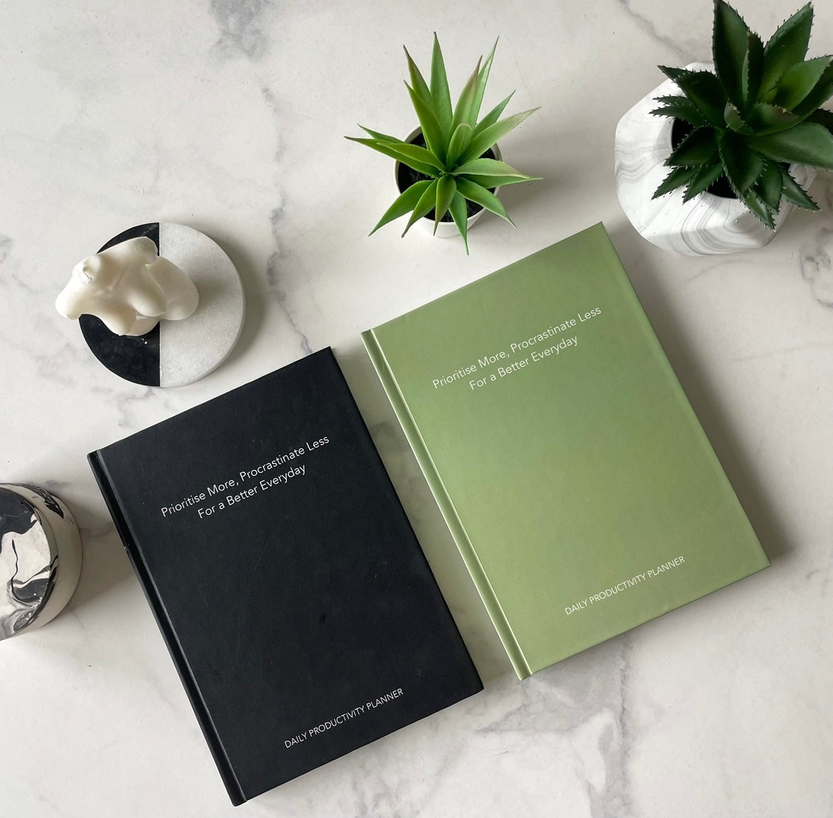Daily Productivity Planner: Sage Green