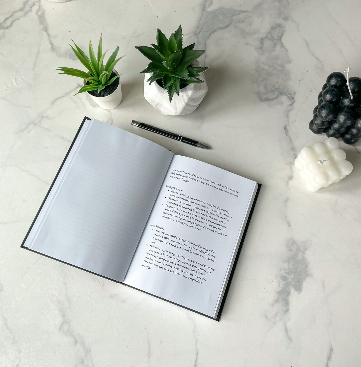 Daily Productivity Planner: Black