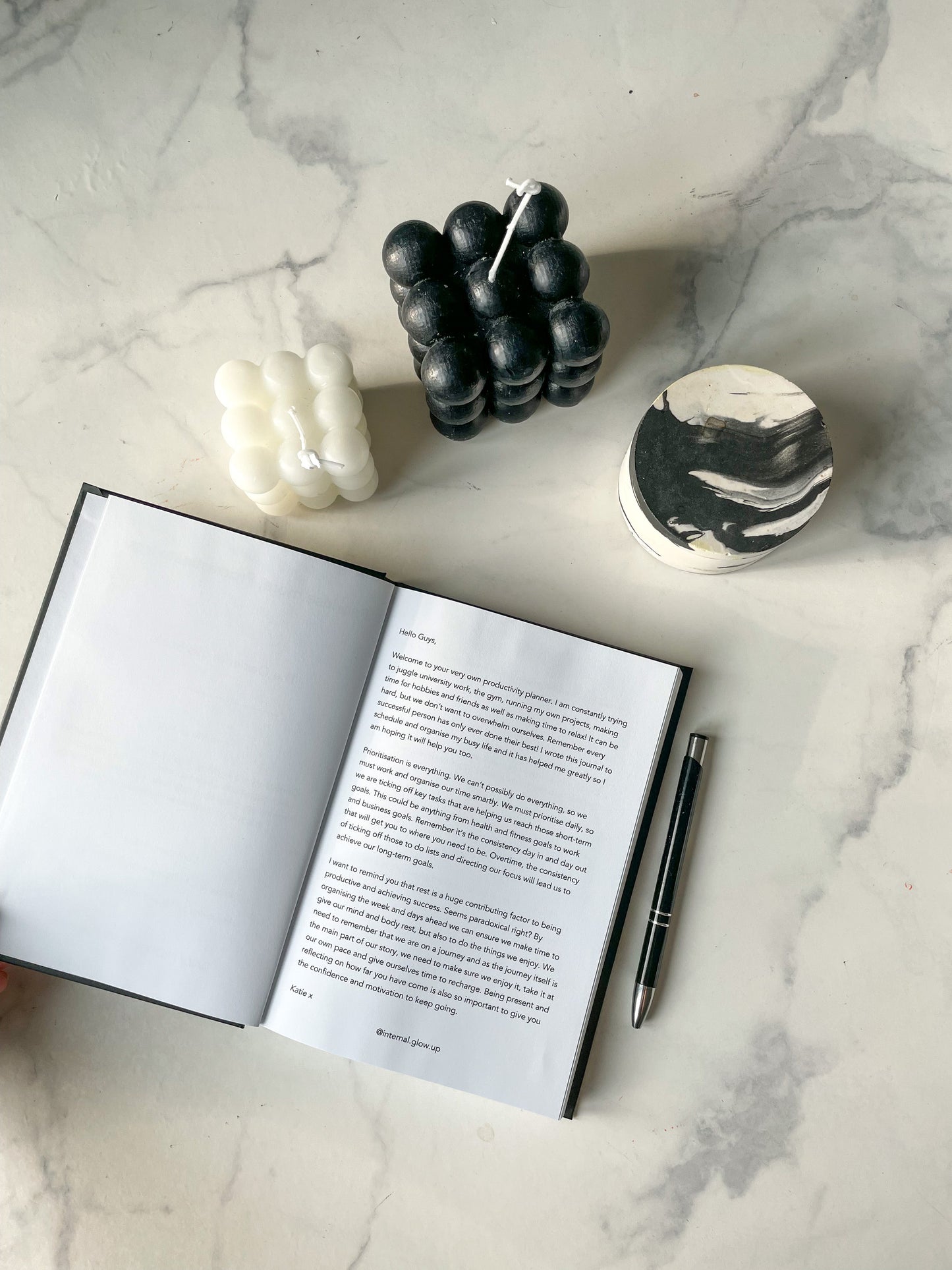 Daily Productivity Planner: Black